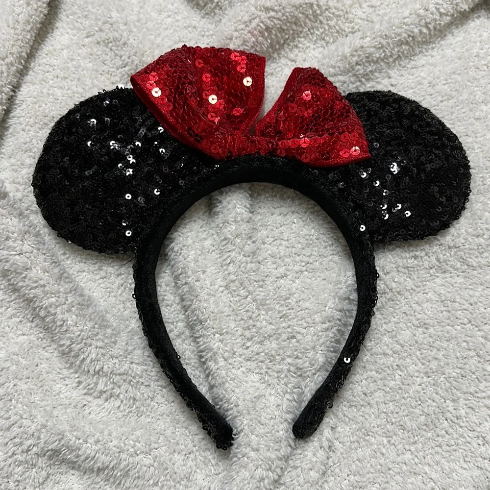 Minnie Mouse ears - Picture 1 of 2